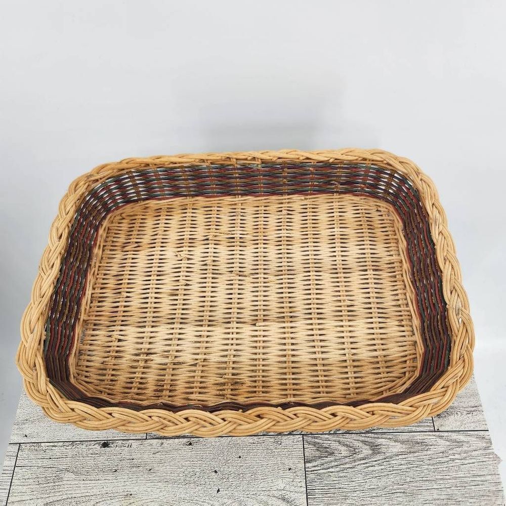 Vintage Pyrex Designs 2 Qt Oblong Rattan Basket 1987 Great Condition